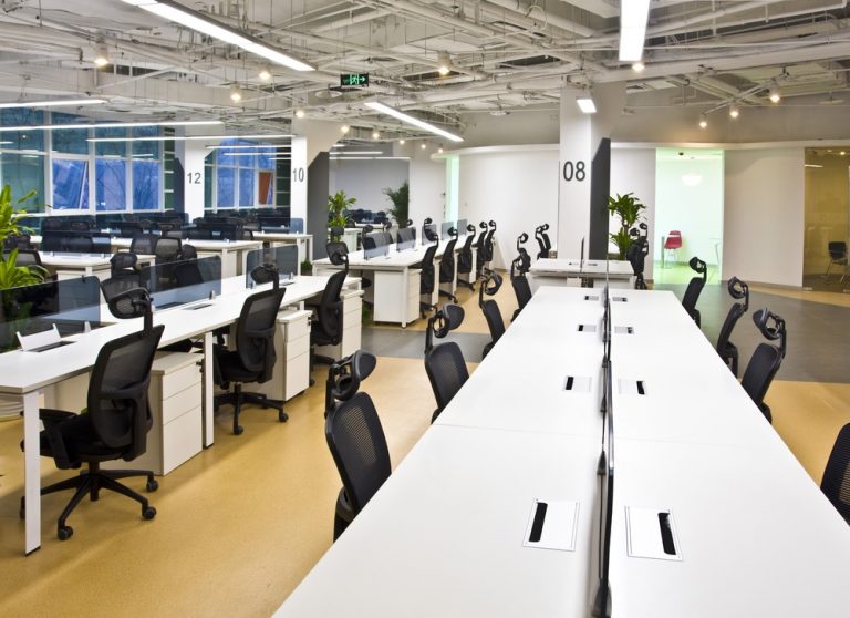 How to Choose the Right Office Furniture Companies